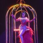 Dita Von Teese Instagram - Currently working on some top-secret showbizness! ✨ Be sure to add me to your 🌟Favorites🌟 to be the 1st to hear the big announcement. To use Instagram Favorites, go to my profile and click on the Following button to find the star that assures you’ll see my updates in your feed. 💋💋