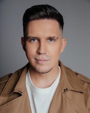 Dmitriy Maslennikov Instagram - Не могу определиться… цветной или черно-белый вайб. Что думаете??? Пишите ответ в комментарии! Прошлый пост почему удалил инстаграм, поддержите этот лайком