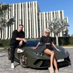 Dmitriy Maslennikov Instagram - Два дебила - это сила 🤪 Отмечай в комментах своего крейзи-беста 👇🏼⚡️