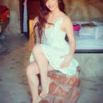 Dolly Shaheen Instagram - Hola mis amores #يا_حبيبتي_يا_امي #الملكة #دولي_شاهين #دوللي #دولي #دوللي_شاهين #ننه_هو #افراح_و_زينة #حكاية_بنت #الحاجة_داعيالك #queen #dollyshahine #dolly #ninna_hoo #afrahwzina #hekayet_bent