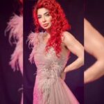 Dolly Shaheen Instagram - ❤❤❤❤❤ Dressed by the amazing @mydream_dam مساء الفل..... 🥰🥰🥰🥰🥰 #يا_حبيبتي_يا_امي #الملكة #دولي_شاهين #دوللي #دولي #دوللي_شاهين #ننه_هو #افراح_و_زينة #حكاية_بنت #الحاجة_داعيالك #queen #dollyshahine #dolly #ninna_hoo #afrahwzina #hekayet_bent