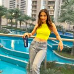 Donal Bisht Instagram - Health & happiness goes hand in hand !! #Isopure #girl @isopure_india 👧💚 #health #happiness #milkshake #protien #donalbisht #home #noida #delhincr #strong #fun #love #vibes #vibrant #ad #paidpromote