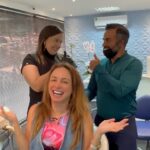 Dora Mazzone Instagram - Y es por eso que “pase lo que pase”… mi @drmaarten y su equipo se encargan de repararlo todo..: 🦷 😀 Y yo puedo continuar mi vida normal… 🎬 🎭 🍷 ¿ Qué estás esperando para tener la sonrisa de tus sueños? @drmaarten @smilemporium #caracas #mexico #sonrisabydrmaarten