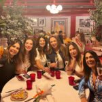 Dora Mazzone Instagram - Celebrando el cumpleaños de nuestra @mariantoduque en nuestro rest favorito @furore.ristorante Por muchos años más de salud, alegrías, amistad y grandes momentos en donde estemos siempre sonreídas y felices! Salud 🥂 #cumpleaños #mariantoduque #parati #momentos