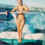 Dora Mazzone Instagram - Momentos aleatorios de #tbt 📸 1.- Una Semana Santa en Puerto La Cruz 🛥️ 2.- Otra Semana Santa por Los Caracas con el que era el amor de mi vida 😍 3.- Otra Semana Santa en Margarita en donde Jean Carlo fue jurado 4.- Otra Semana Santa donde me tocó trabajar en Rctv con Iván Tamayo 5.- Aquí no fue Semana Santa pero tuve ueportarme como una Santa para no caer en las tentaciones del guapísimo Gay Ecker 6.- Recuerdan esta maravilla de actor? Amado por todos? 7.- En una Navidad junto con lo más hermoso de la vida @graziellamazzone 8.- En un día de la madre ❤️ con lo más hermoso de la vida! 9.- Una foto de no hace mucho.. con lo más hermoso de la vida Feliz jueves de #tbt ❤️❤️❤️ #tbt❤️ #juevesdevueltaAtraseneltiempo #parati #fyp #semanasanta