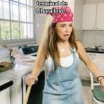 Dora Mazzone Instagram - Y además… haces los pasos prohibidos.. 💃🏻 🕺 Un poco de humor para antes de dormir 😴 Sígueme en #TIKT0K para más entretenimiento y diversión.. te espero por allá! 👉🏻 📲 Feliz noche mi gente querida que tengan dulces sueños y descanso reparador… hasta mañana! 💤😴🌙😘 Mosca con las compras piratas 😂😂😂😂 Mis zapatos: @bynice33oficial #humor #doramazzone #rietecondora #sonrieantesdedormir
