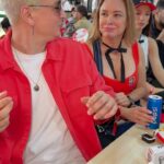 Dora Mazzone Instagram - Si saben cómo soy pa’ qué me invitan?…. 🥹🥹🥹🥹 #siempreoriginal #humor Nos creció la familia 😵 En KFC siempre vamos por más. Ahora se suman a la familia los nugget, 100% pechuga de pollo, con la garantía de calidad y sabor de nuestra receta ¡Siempre Original! Seguimos siendo los verdaderos expertos del pollo. @kfcvzla #Nuggets #KFCVenezuela #KFCNuggets #PechugaDePollo #Nuevo #CoronelSanders
