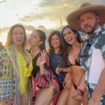 Dora Mazzone Instagram - Estás Doñitas del Cafetal felicitan a su Director @luiscarloshueck por su cumpleaños!!! 😊👏🏻❤️🎶🎉 Gracias por unirnos, en este sueño maravilloso, que apenas comienza, que se te multiplique en cosas maravillosas, bendiciones, celebramos tenerte, te queremos!!!! No se pierdan hoy el 5to capítulo por @simpletvve ⭐️ #lasdoñasdelcafetal #cumpleaños #felizcumpleaños #luiscarloshueck