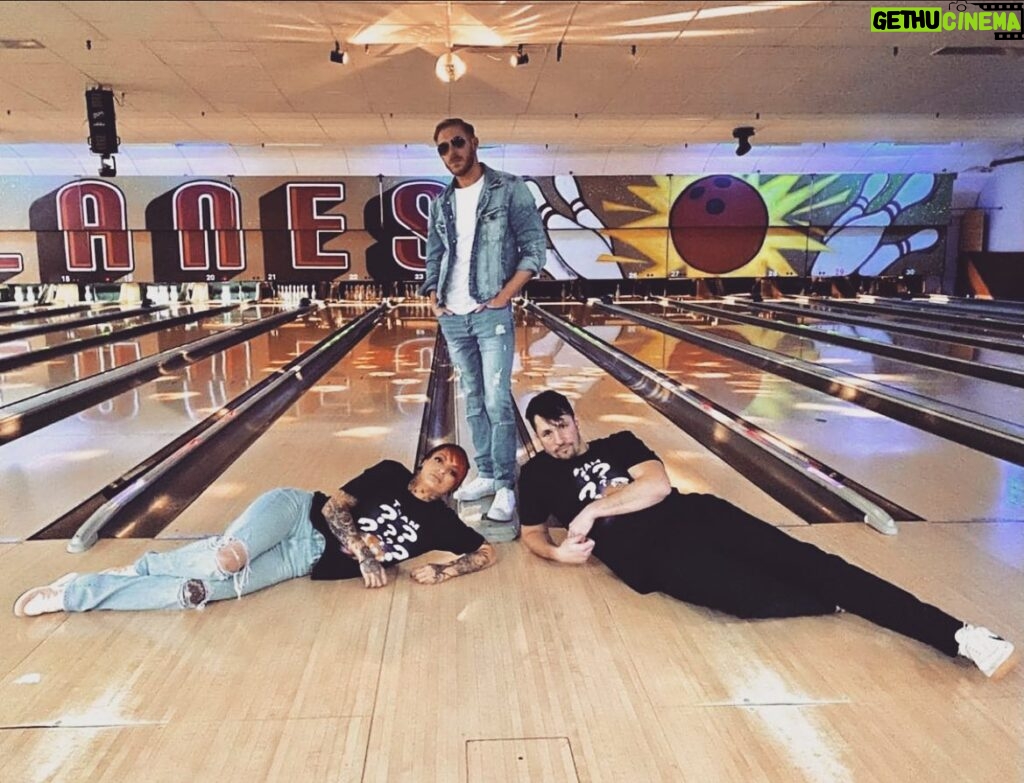 Dori Prange Instagram - Pin Pals. 🎳 (Sorry I have to beat up your friend soon boys)