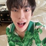 Doyoung Instagram - 🍀☘️@dolcegabbana #dolcegabbana #돌체앤가바나