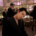 Doyoung Instagram - 😎#dgaltamoda @dolcegabbana