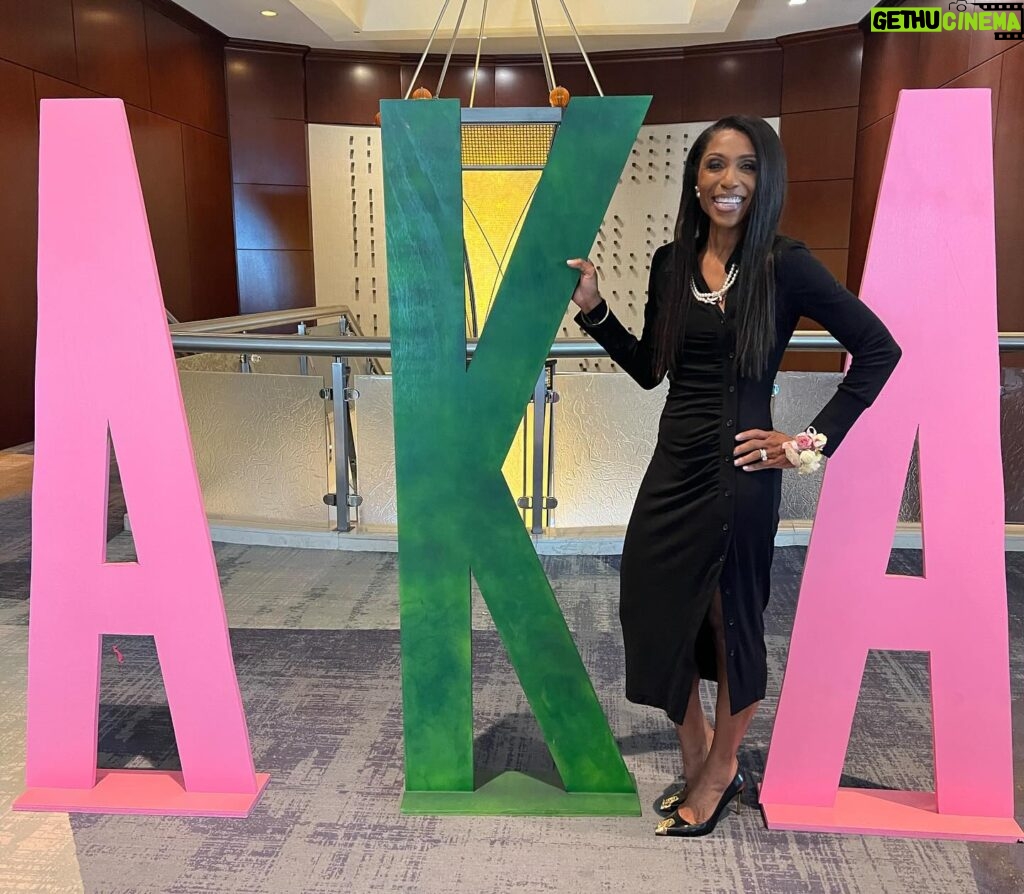 Dr. Jackie Walters Berry Instagram - @akasorority1908 Repost…Today we remember the trailblazing vision of the Original Nine Founders of Alpha Kappa Alpha Sorority, Incorporated®. These nine Howard University students created a sisterhood representing the true meaning of “Service to All Mankind.” 116 years later, Alpha Kappa Alpha is proud of more than 1,064 chapters and more than 355,000 initiated members in 11 nations and all states. Happy Founders’ Day, Sisters! As we celebrate, take a moment to remember our legacy to cultivate and encourage high scholastic and ethical standards. And, on our journey of Soaring to Greater Heights of Service & Sisterhood®, let’s always remember that there’s No Other like Our Sisterhood!🩷💚 #AKA116 #SoaringWithAKA #AKA1908