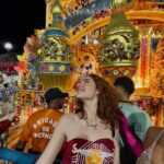 Duda Matte Instagram - Eu fui MUITO feliz nesse carnaval, Sapucaí é um lugar mágico demais ✨🥺 obrigada @theofficialpandora 🩷 #PandoraInRio #PandoraSquad24 #PandoraTakesRio