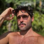 Dudu Azevedo Instagram - Melhor época do ano, outono! Dias lindos, temperatura amena, menos agito, porém muitas possibilidades. Ainda assim essa minha dificuldade de sair de casa… quem mais?? Alguém aí também é assim?