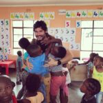 Dudu Azevedo Instagram - Tem abraços que são inesquecíveis! ❤️🇿🇦