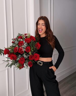 Dulceida Instagram - Sant Jordi 🐉🌹