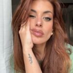 Dulceida Instagram - holi, como estos días no estoy teniendo mucho tiempo, os dejo unas selfies chuleando de pelo 🔥 cuando me he quitado el recogido después de grabar, el ataque de besos a Alba, una foto que he encontrado en el ordenador de 2016 😱 y algunas que tenía en el carrete de esta semana loca ✨