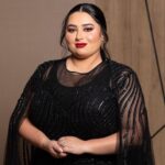 Dumoo Tahseen Instagram - من اطلالتي في حفل عائلة القحطاني الكرام في الرياض ادام الله افراحهم Styled by @ziadalsaleh Dress @perla.vip Hair @jameela_hairstyle Make up @fatimah.aldossry Thanks @riyadh.diamond Photo @reemaphoto_