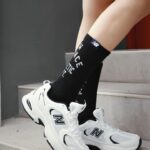 林莎 Instagram - 謝謝 @newbalance 在山上兩週的陪伴 ʕ•ᴥ•ʔ 我！下！山！啦！