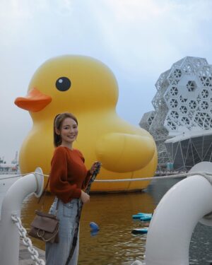 林莎 Instagram - 追星～～～ 🐥