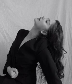 Ecem Çalhan Instagram - 