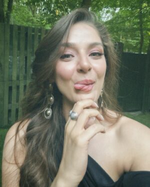 Ecem Çalhan Instagram - 😬