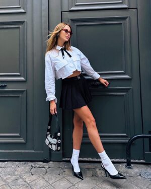 Ecenaz Üçer Instagram - #mancsquad 🖤
#ad