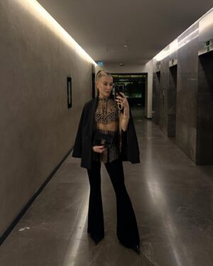 Ege Kökenli Instagram - Last night 🥂
@magnetquarterly 
@selimcancelik & @iremsent ✨
#davet