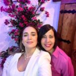 Eileen Abad Instagram - “Personas que se cruza en tu camino no por coincidencia sino porque son una bendición.” 🤩 como mis amigas de luz que las quiero como si las conociera de toda la vida. La pasamos genial celebrando el cumpleaños de mi queridísima Diana @dulcesdianura que siempre nos endulza las celebraciones con sus inigualables postres y con su mundial pavlova que no le gana ninguna 😍 y que en esta ocasión nos tocó endulzarle su cumple 😃 y deleitarle el paladar con la inigualable y exquisita gastronomía de Nuovo hajillo’s @hajillos ✨Momento especial con la luz de amigas que ilumina la vida✨😃 Pd: Gracias Neila por alegrar a la cumpleañera cantándole el cumpleaños en francés , eres un ☀️😃 #Celebración #Cumpleaños#nuovo #Hajillos #Special #Moments #Amistad #granvalor #thanks #dios