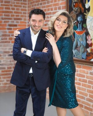Ekaterina Skulkina Instagram - #Екатеринбург очарован и воодушевлён! 

#ИмперияМузыки celebrity management #ЕкатеринаСкулкина #Скулкина
#лучшиеведущие #урару