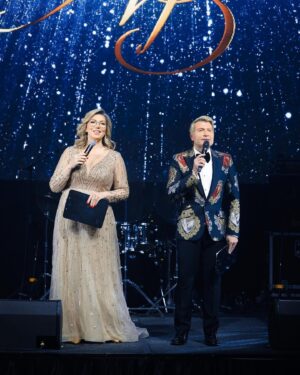 Ekaterina Skulkina Instagram - Спасибо большое юбиляру за приглашение провести его вечер в компании с супер профессионалом @nikolaibaskov ✨
Благодарю своего замечательного директора @itabriz ✨
Команда красоты: @marchenko_olesya ❤️‍🔥 и @tumbeth_ ❤️‍🔥

Платье от @boutique_orchideya ❤️‍🔥❤️‍🔥❤️‍🔥

Foto by @yuldashev_shuhrat ✨