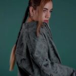 Ela Velden Instagram - Desde que era niña, @elavelden sintió una afinidad especial por el mundo de la actuación, sin embargo, nunca se imagino los retos a los que tendría que enfrentarse para poder llegar a donde hoy se encuentra. En nuestra edición de octubre, Ela une fuerzas con la determinación de @pumamexico y nos invita a creer firmemente en nuestros sueños, poniendo como prioridad la lealtad a nosotros mismos. Créditos: Director Editorial: @gerardangulo Fotografía: @carlos_ruizc Video: @dhgblackshoot Realización: @sergio.valenzuelach Maquillaje: @juanperaltamakeup Peinado: @ernestovargas_hair Asistente de moda: @michortizand Asistente de fotografía: @ivanovich_as Producción: @afra.cuellar PR: @aquilesrdp de @getagencia