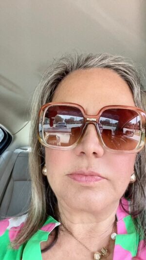 Elba Escobar Instagram - John Marin amigo del alma , sabio y divertido, síganlo @marin_john
