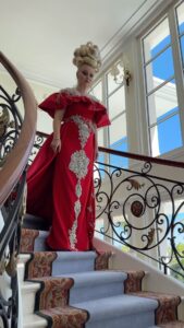 Elena Lenina Instagram - @villa_palacedelys_cannes @arayikgabajyanofficial @sedrak78 @lenaleninaofficial @festivaldecannes