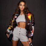 Elisa De Panicis Instagram - La vita è fatta di momenti e sensazioni e va vissuta fanculo gli errori . Nessuno è perfetto , il bello sta nella perfetta imperfezione .