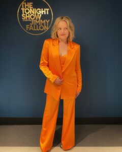 Elisabeth Moss Instagram - 🧡 @fallontonight @jimmyfallon @appletvplus #shininggirls