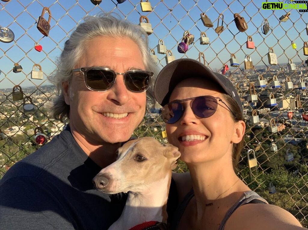 Eliza Dushku Instagram - #HappyNationalPuppyDay ‘Roo❣️🐶👽🐒 #tbdp