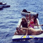 Eliza Dushku Instagram - Lurvvve this ✨🌊♥️☀️crew~LPH🙏for such a #HappyBirthday for my bu! #Sister-ladies here’s to all of #OurBaby 😅🥰 #👯‍♀️👭🧜🏼‍♀️🧘🏻‍♀️💃🏻