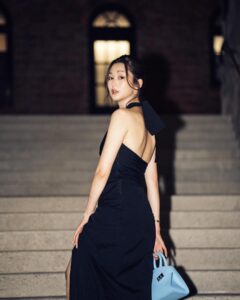 Eliza Sam Instagram - An #ootd from last week… but I still like it tho so🖤 📸 @jeffphancy