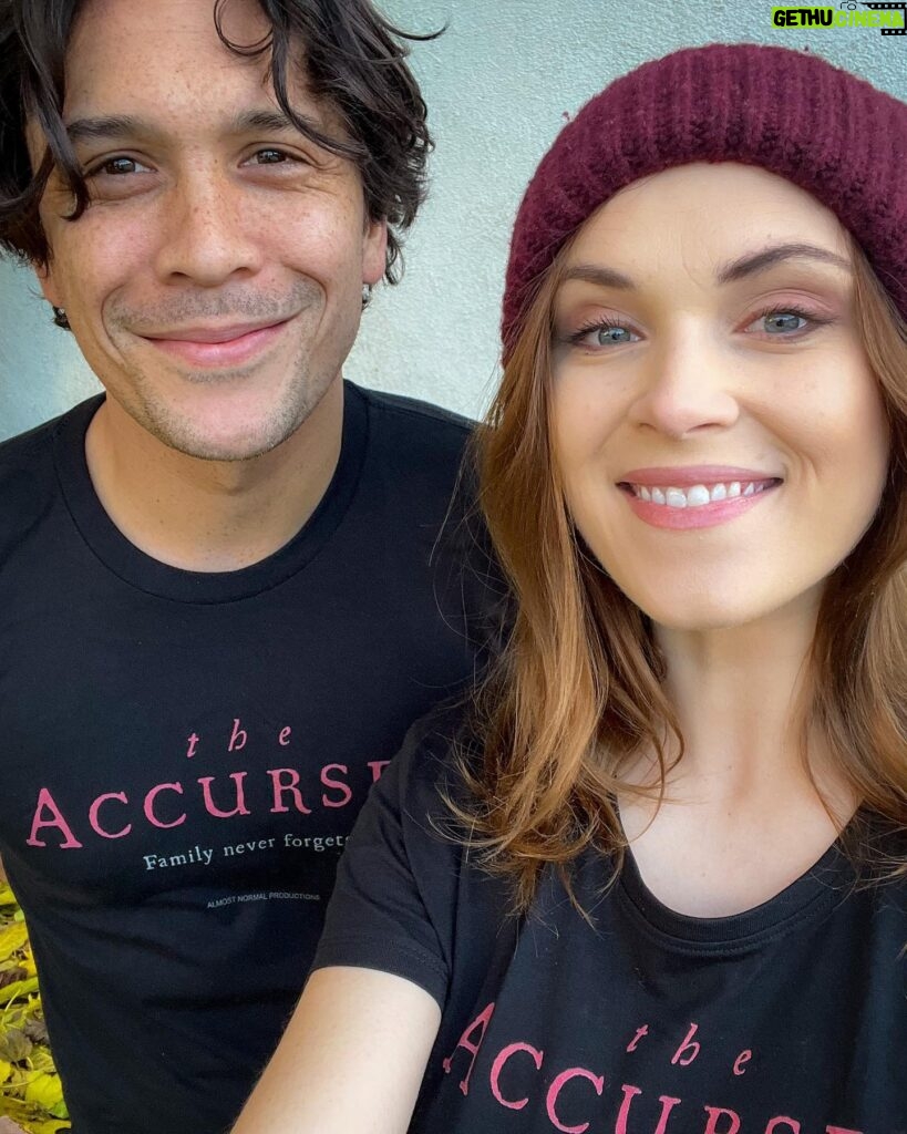 Eliza Taylor Instagram - GUYS! #TheAccursed is a new horror movie starring our very own @izabelavidovic, who you may recognize from season 1 of #The100 😉 Not only did she star in it, she produced too 🙌🏼 Hell yeah Iz!!! It’s out now on VOD and iTunes and if you want a t-shirt or hoodie like ours, visit @izabelavidovic bio!! So proud of this little powerhouse 💕✨