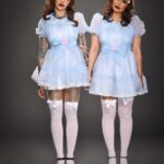 Elizabeth Chihaia Instagram - All work and no play makes Jack a dull boy! 👯‍♀️ #gradytwins #theshining #shiningtwins #halloweencostume #halloweenhavoc @wwe MUAH:💋 @lizsantanabeauty