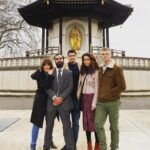 Elizabeth Henstridge Instagram - New ep of Suspicion is out nnnnow! Here’s a mish mash of ep 6 and 7…. ONLY ONE MORE EPISODE LEFFFT. Hope you enjoy ❤️‍🔥 Sending lots of love xxxx #suspicion @appletvplus @appletv