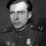 Elizaveta Boyarskaya Instagram - 1 фото : Николай Боярский, фотография сделана 9 мая 1945 года в Кёнигсберге. 2 фото: Лидия Штыкан, Ленинградский фронт. 3 фото: Павел Боярский, закончил войну в Берлине. 4 фото: Екатерина Боярская, закончила войну в Берлине. Фронтовики, Блокадники, Артисты Концертных бригад - вся семья. Любим! Помним! 9 мая - особый день для всех, для каждой семьи. День скорби , радости и памяти. Важно помнить, рассказывать, бережно передавать эту любовь и уважение нашим детям. Пока помним, можно робко надеятся, что это беда, это горе не повториться. С праздником Великой Победы! Вечная память всем кто прошёл через жернова войны и не дожил до победы, благодарность и поклон всем ветеранам , тем кто сегодня с нами, здоровья и радости! Мира и покоя! С Праздником! #9мая #деньпобеды