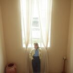 Ella Chen Jia Hua Instagram - ~勁編 美麗佳人 @marieclairetw May 5月號封面 Ella陳嘉樺：「相信生命、相信宇宙的能量；好好愛自己、好好跟自我相處，我們都是100分的人。」 「成為一個人就已經是生命最大的挑戰，我們人生每一刻都在挑戰，因此也不要太苛刻自己。」 「多元身份轉換，真的沒有訣竅可言，把握現下此時此刻，認認真真去感受。」 「相信自己，也相信身邊的人；相信生命、相信宇宙的能量，對於一切都秉持簡單純粹的信念去相信，才會推動著自己往前進。」 #marieclairetw #cover