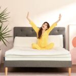 Ella Chen Jia Hua Instagram - 睡不好 聲音不會開 睡不好 很容易水腫 睡不好 脾氣會暴躁 睡不好 什麼事都做不好 所以，床墊和枕頭 請慎選 #德國Emma #歐洲銷售冠軍品牌 #Hybrid床墊 #獨立筒 #記憶棉混合設計透氣度再升級 #防震抗干擾 #100天試睡 #代言人說的話要聽