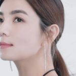 Ella Chen Jia Hua Instagram - ～勁編 女王的優雅 無需動手 #掃地機器人的厲害 #試過就知道 #十合一全自動 #Roborock #S8ProUltra