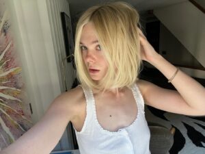 Elle Fanning Instagram - ✂️🌼✂️🌼✂️