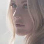 Ellie Goulding Instagram - Four years ago I released this song just in time for a Pandemic 🙃 This video was so fun to make @emilnava ❤️‍🔥❤️‍🔥❤️‍🔥