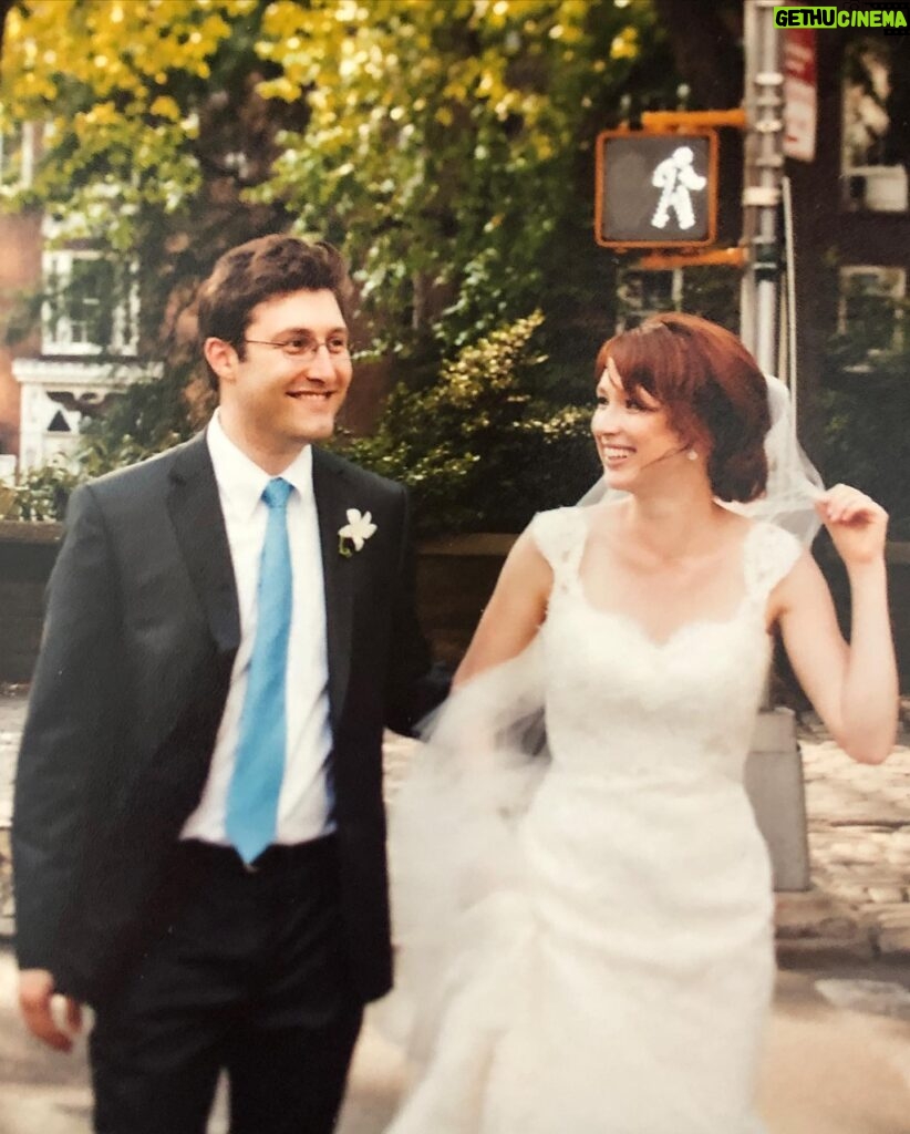 Ellie Kemper Instagram - Celebrating 10 years of marriage to/with this guy today! Here’s a look back on some of the crazy times we’ve had…and the wild adventures we’ve shared. ❤️❤️❤️