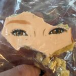 Ellie Kemper Instagram – Still looking for the perfect holiday gift for the friend who has everything? How about a cookie with my face on it?💯🎅🏼🎄❤️😊